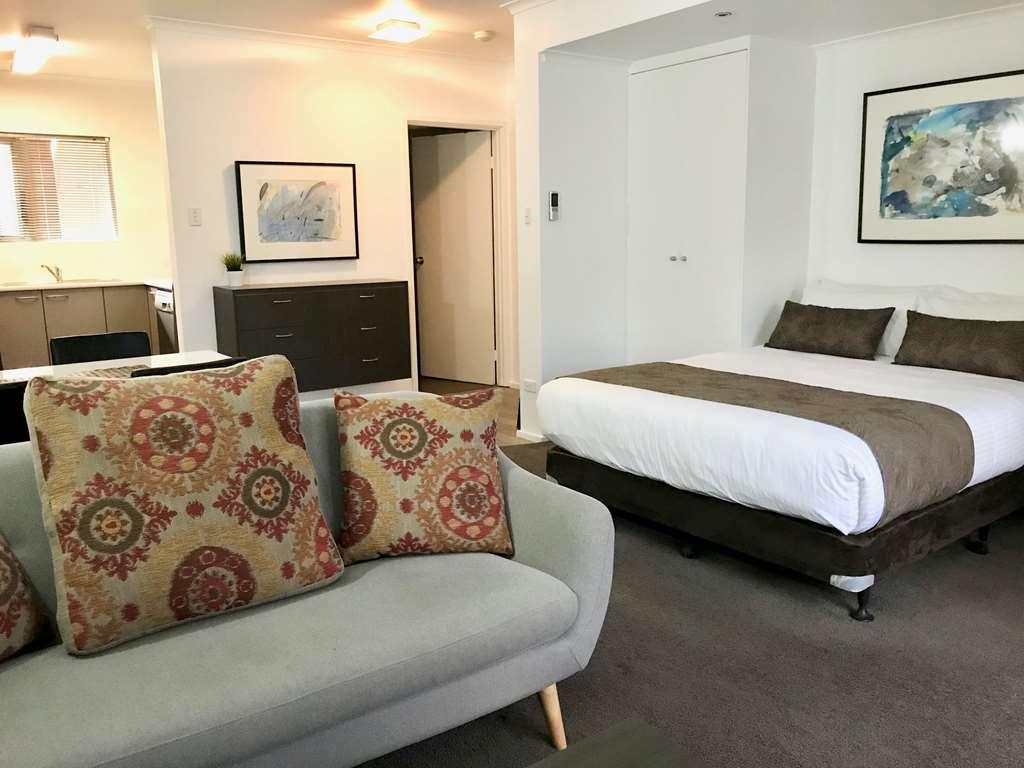 Adelaide Dress Circle Apartments - Archer Street Номер фото