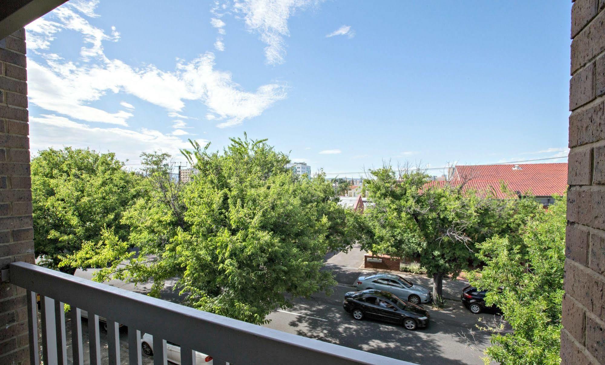 Adelaide Dress Circle Apartments - Archer Street Экстерьер фото