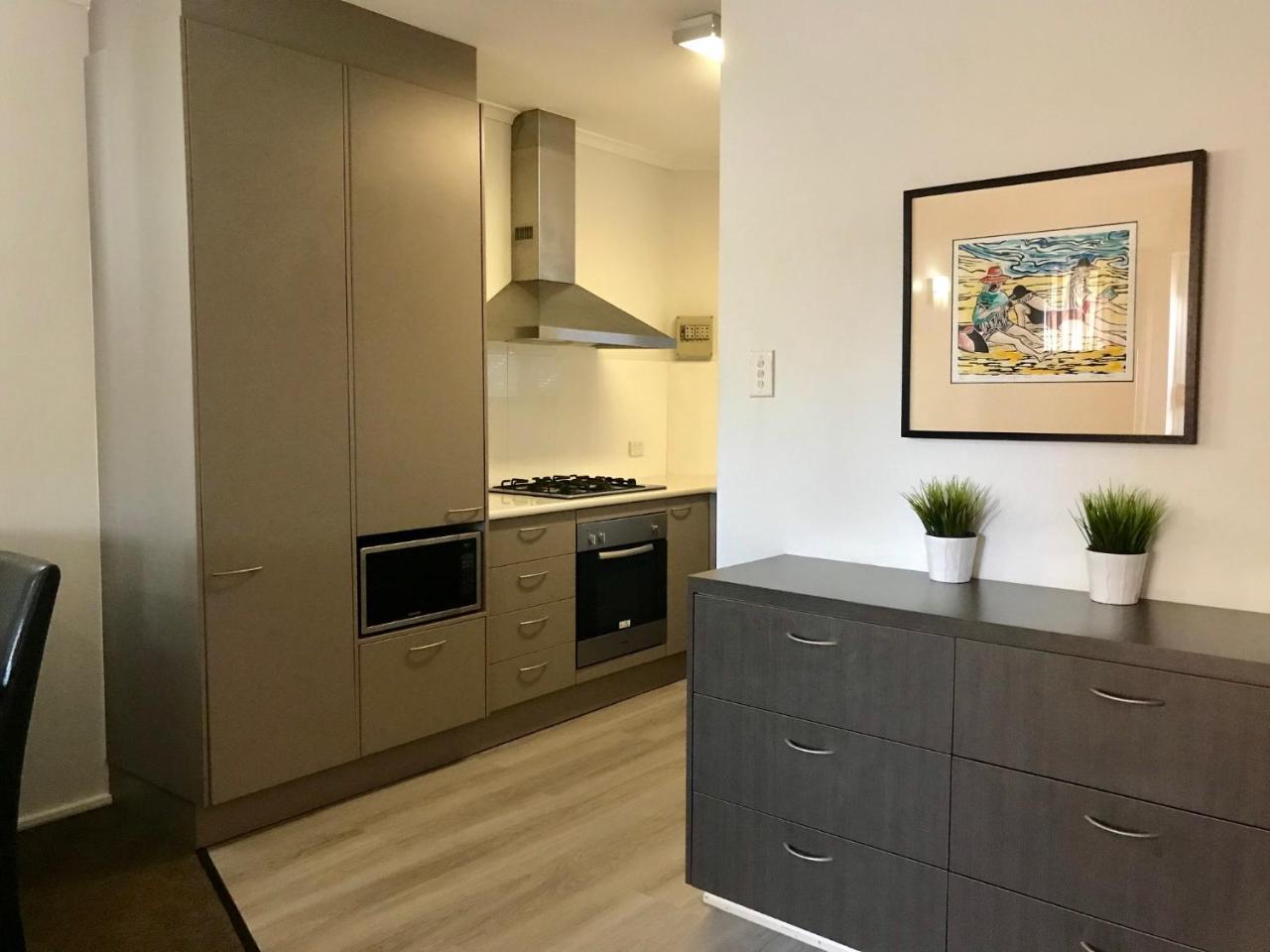 Adelaide Dress Circle Apartments - Archer Street Экстерьер фото
